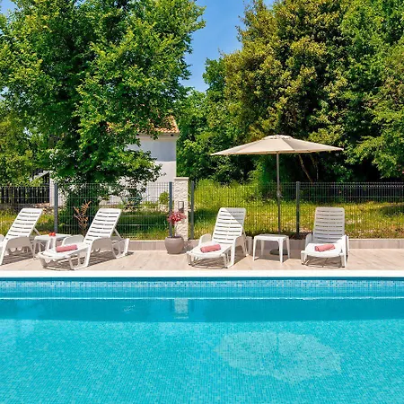 Vikendica Besondere Privatvilla Mit Grossem Pool *