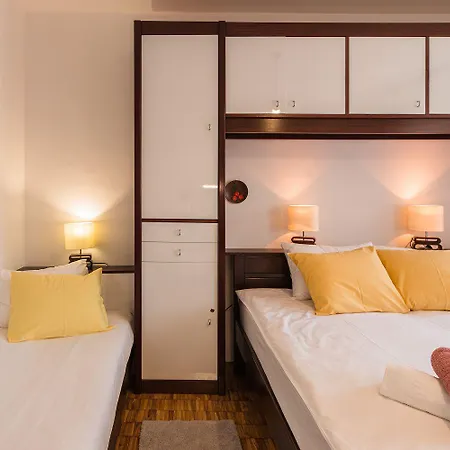 Besondere Privatvilla Mit Grossem Pool * Grizane-Belgrad